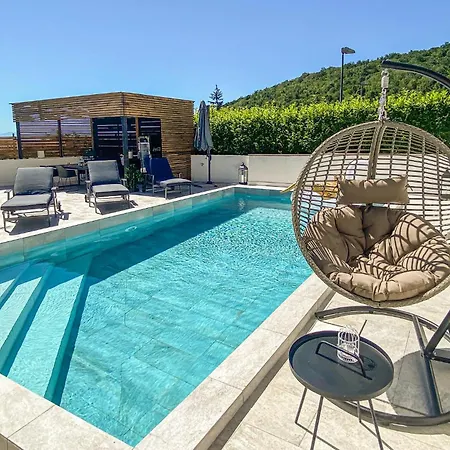 度假居 Gorgeous In With Wifi Rukavac (Primorje-Gorski Kotar)